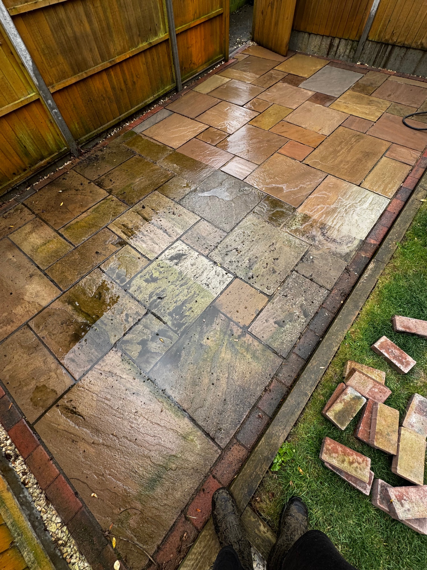 Mid-Clean — Sandstone Patio